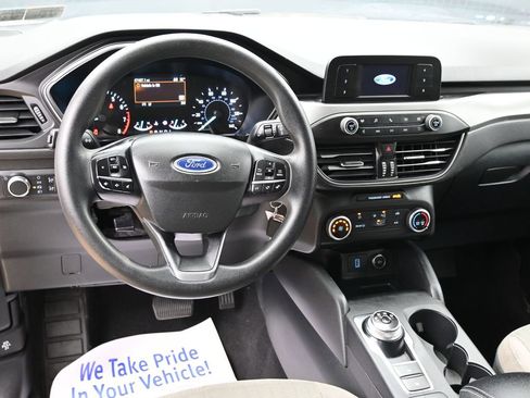 Used 2020 Ford Escape S image 30