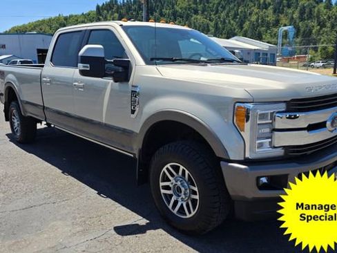 Used 2018 Ford F250 King Ranch w/ Tow Technology Bundle image 3