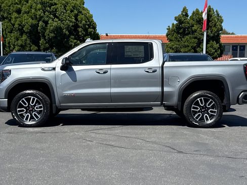 New 2026 GMC Sierra 1500 AT4 w/ Technology Package AWD/4WD image 8