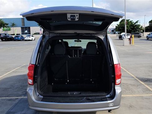 Used 2017 Dodge Grand Caravan GT FWD image 5