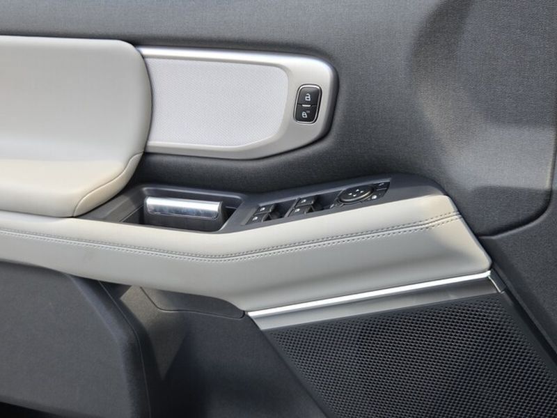 New 2027 Ford Expedition Active RWD image 30
