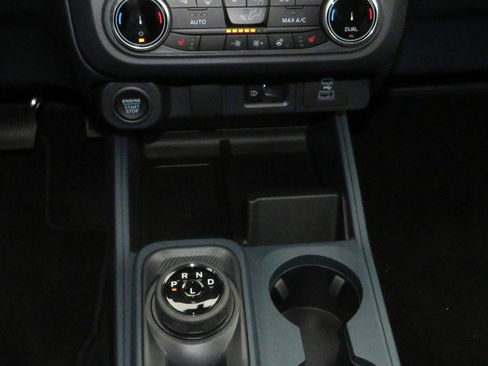 New 2024 Ford Maverick Lariat w/ Black Appearance Package image 16