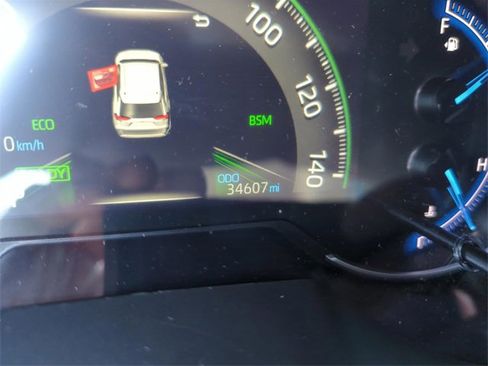 Used 2023 Toyota RAV4 XLE image 39