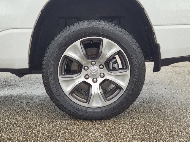 Used 2023 RAM 1500 Laramie AWD/4WD image 9