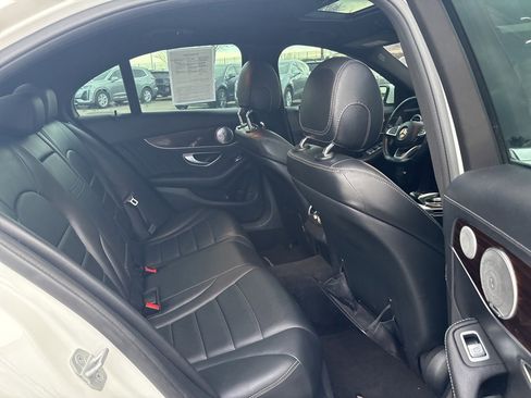 Used 2015 Mercedes-Benz C 400 4MATIC image 21