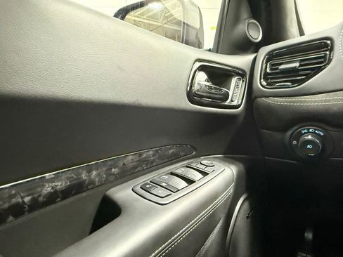 Used 2022 Dodge Durango SRT w/ SRT Interior Appearance Group AWD/4WD image 33