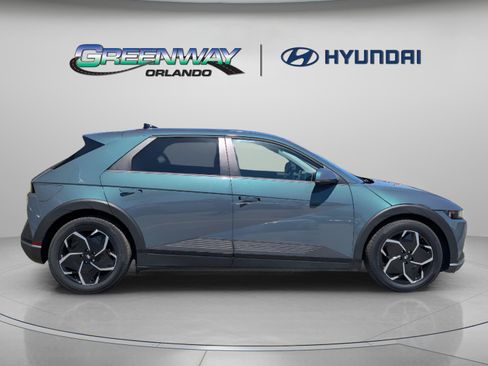 Used 2024 Hyundai Ioniq 5 SEL RWD image 11