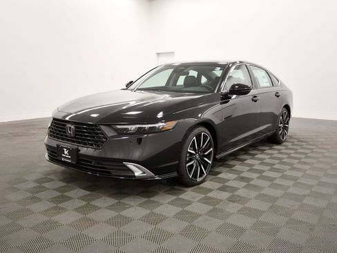 New 2026 Honda Accord Touring image 2