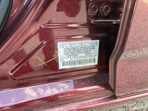 Used 2025 Nissan Sentra SV FWD image 23
