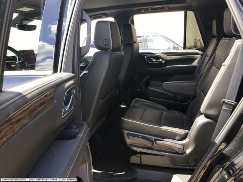 Used 2023 Chevrolet Tahoe Premier w/ Premium Package 2 RWD image 9