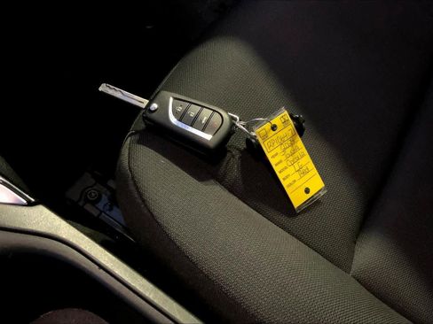 Used 2024 Toyota Corolla LE image 14