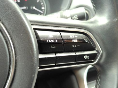Used 2025 MAZDA CX-70 3.3 Turbo w/ Preferred Package AWD/4WD image 39