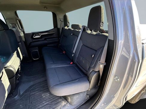 Used 2024 GMC Sierra 1500 Elevation image 28