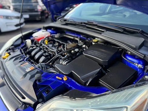 Used 2014 Ford Focus SE w/ Equipment Group 201A FWD image 20
