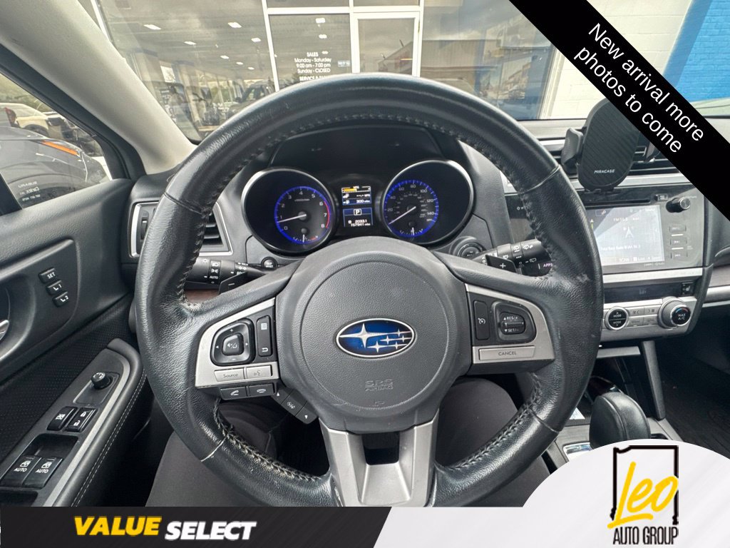 Used 2015 Subaru Outback 2.5i Limited AWD/4WD image 1