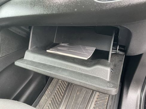 Used 2020 Chevrolet Equinox LT image 34