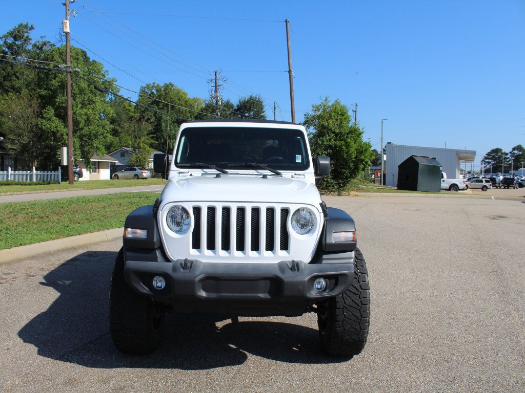 Used 2022 Jeep Wrangler Sport AWD/4WD image 6