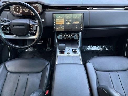Used 2023 Land Rover Range Rover Long Wheelbase First Edition AWD/4WD image 13