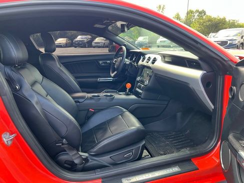 Used 2016 Ford Mustang GT Premium w/ Enhanced Security Package RWD image 9