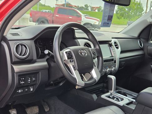 Used 2021 Toyota Tundra SR5 w/ SR5 Leather Package AWD/4WD image 14