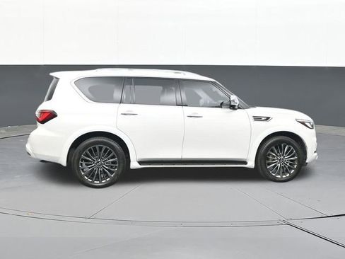 Used 2023 INFINITI QX80 Sensory w/ Cargo Package AWD/4WD image 17