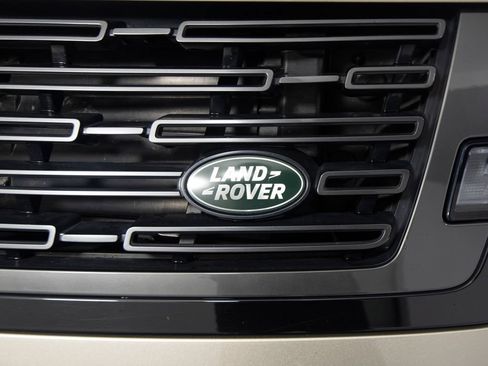Used 2023 Land Rover Range Rover SE AWD/4WD image 45