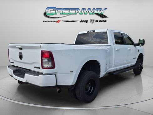 Used 2024 RAM 3500 Big Horn w/ Night Edition AWD/4WD image 3