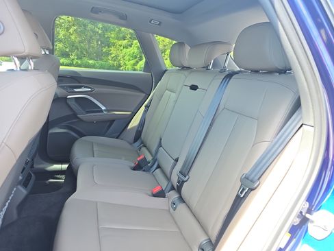 New 2025 Audi Q5 Premium image 14