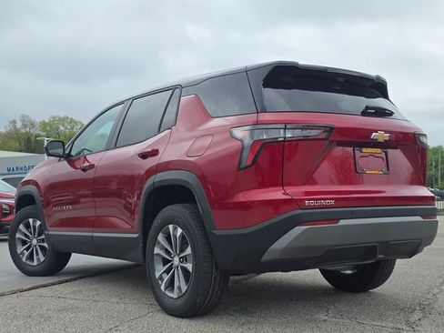 New 2026 Chevrolet Equinox LT FWD image 14