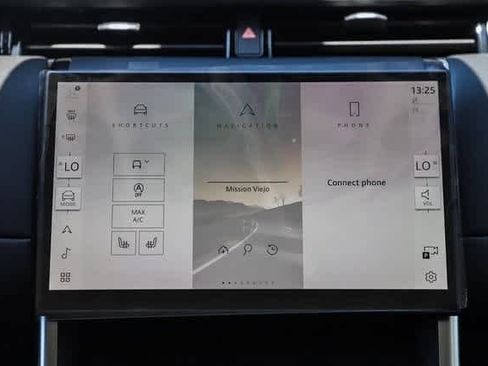 New 2024 Land Rover Discovery Sport S image 14