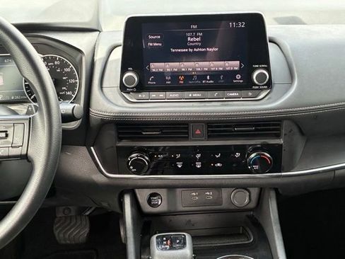 Certified 2025 Nissan Rogue S FWD image 14