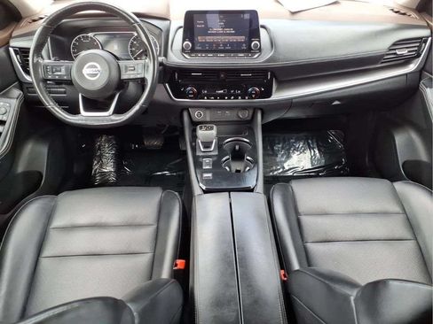 Used 2021 Nissan Rogue SV w/ Premium Package FWD image 10
