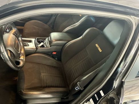 Used 2018 Dodge Charger R/T RWD image 20