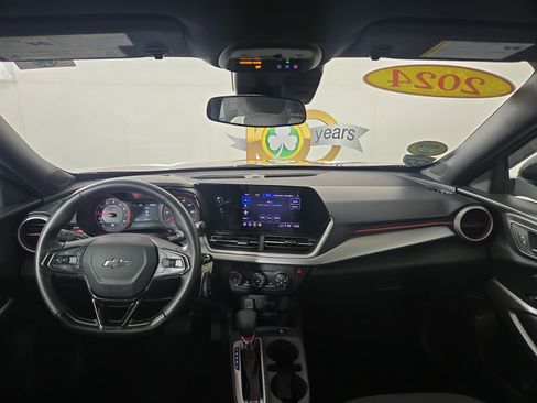 Certified 2024 Chevrolet Trax RS image 13