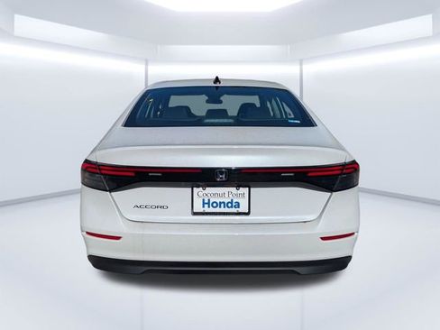 New 2026 Honda Accord SE image 5