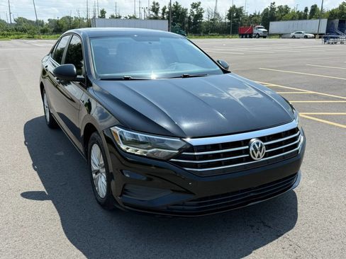 Used 2019 Volkswagen Jetta S w/ Driver Assistance Package FWD image 3