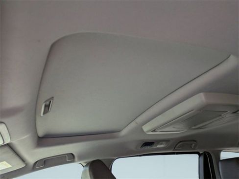 Used 2018 Honda Odyssey EX-L image 24