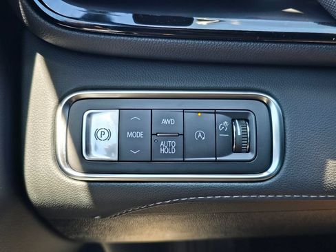 New 2026 Buick Enclave Preferred w/ Power Package AWD/4WD image 18