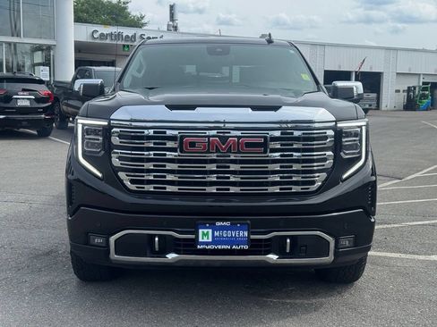 Used 2025 GMC Sierra 1500 Denali AWD/4WD image 9