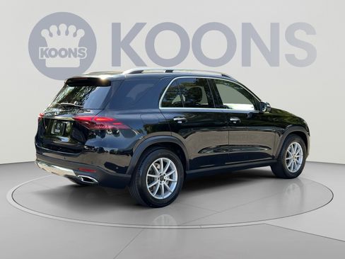 Used 2025 Mercedes-Benz GLE 350 4MATIC image 11