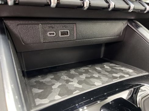 New 2026 GMC Canyon Elevation w/ Convenience Package RWD image 16