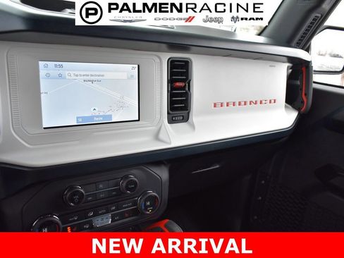 Used 2023 Ford Bronco Heritage Edition image 28