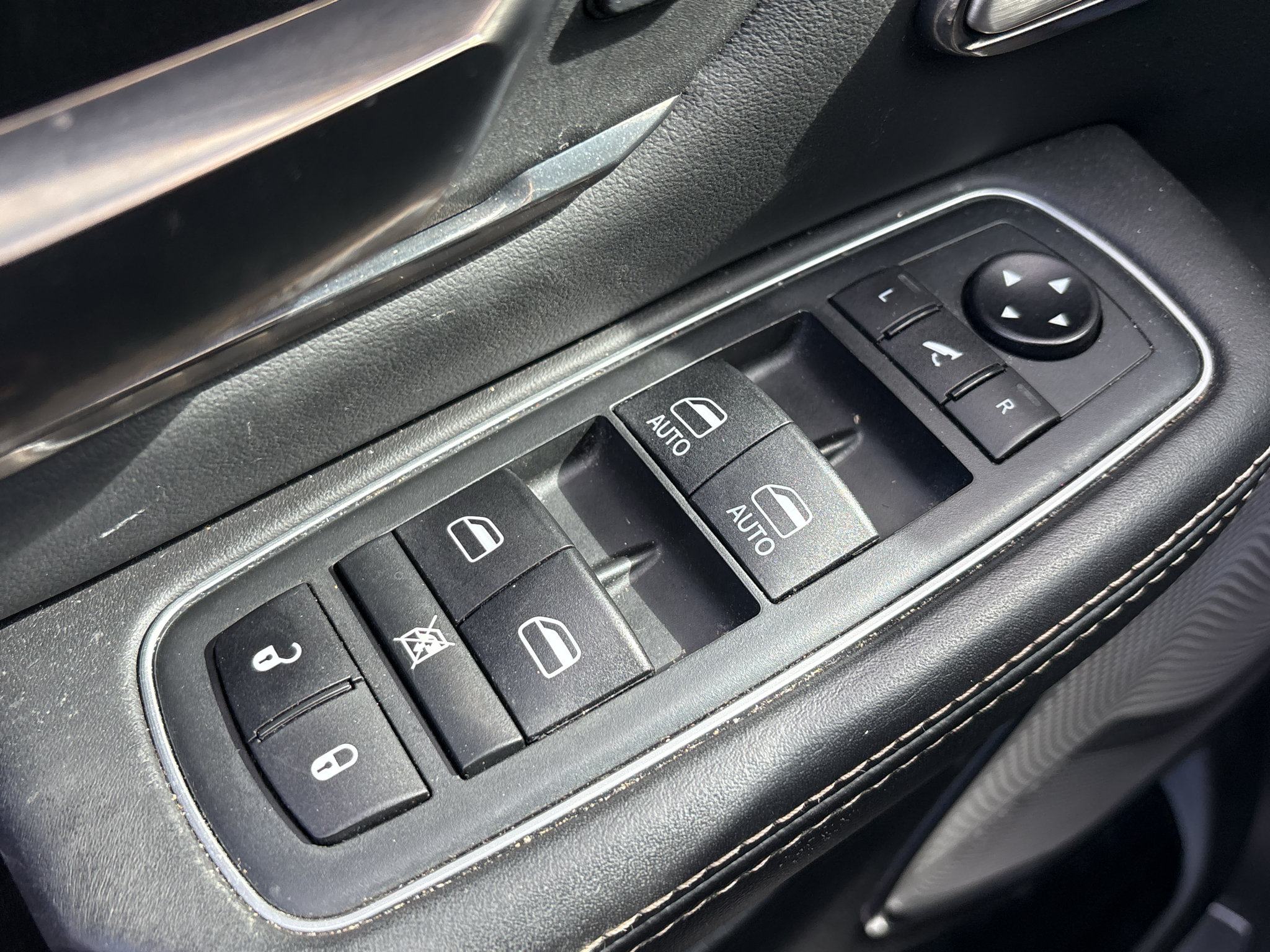 Used 2020 RAM 1500 Limited AWD/4WD image 25