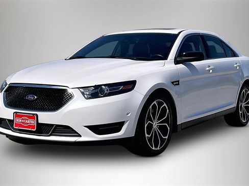 Used 2018 Ford Taurus SHO w/ Driver Assist Package image 2