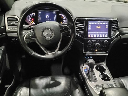 Used 2019 Jeep Grand Cherokee Limited image 22