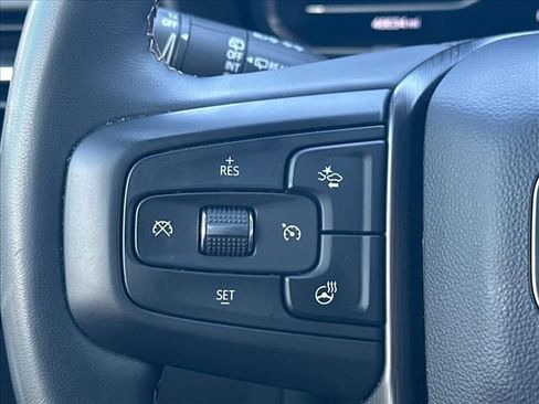 Certified 2023 GMC Yukon AT4 w/ AT4 Premium Package AWD/4WD image 28