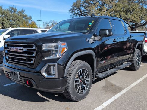 Used 2019 GMC Sierra 1500 AT4 w/ AT4 Premium Package image 2