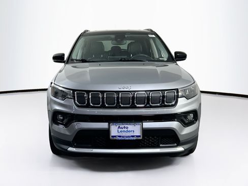 Used 2022 Jeep Compass Limited AWD/4WD image 2