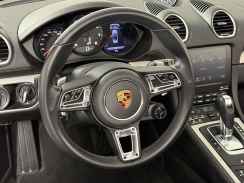 Certified 2024 Porsche 718 Boxster image 17