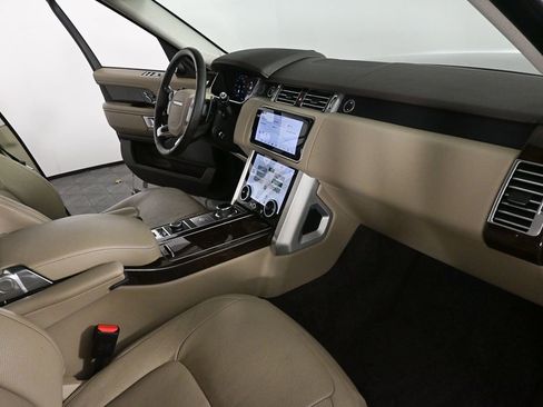 Used 2020 Land Rover Range Rover HSE image 22